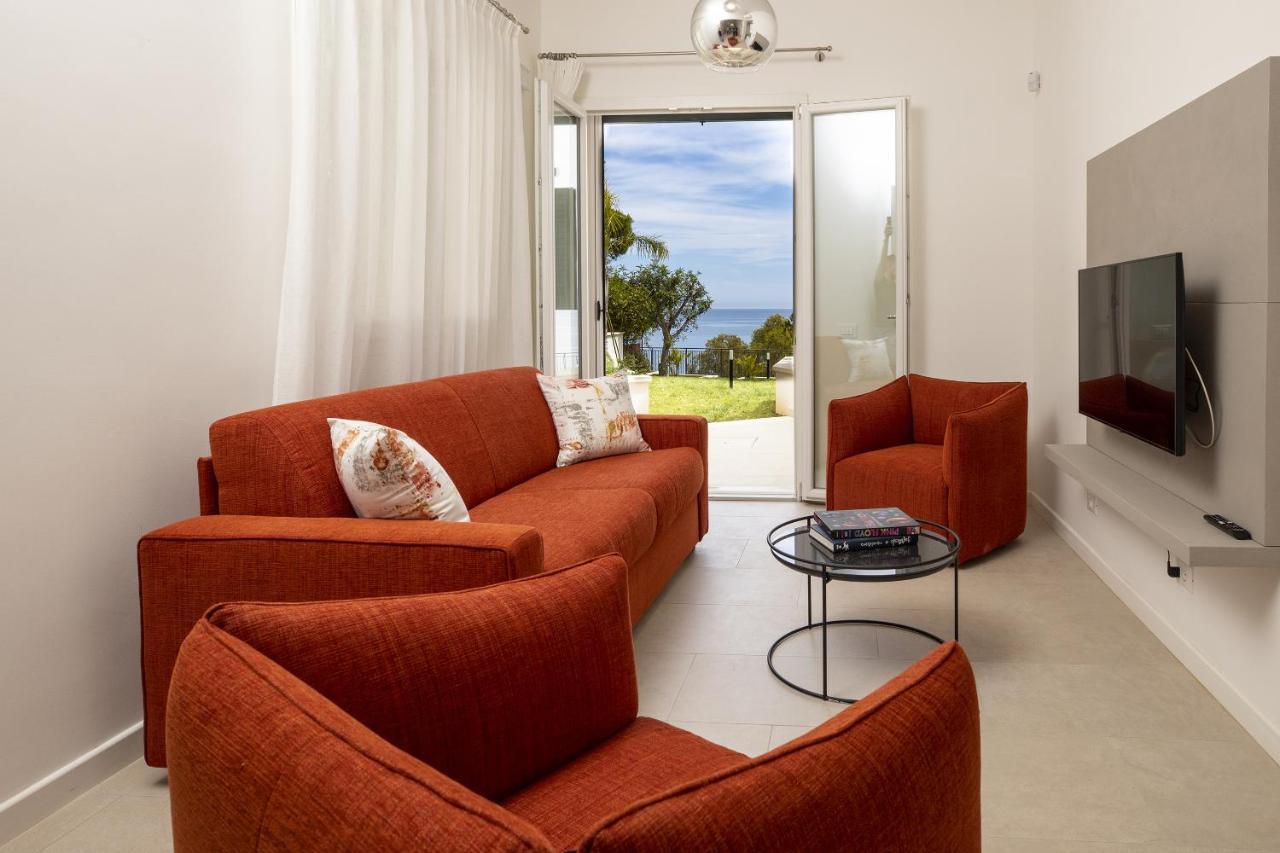 Kafara Resort- Villas And Pool By Lisca Bianca Rental Santa Flavia Kültér fotó